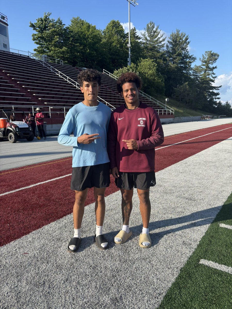 Gag3Sp3ars's tweet photo. After a great conversation with @_lvbunkley I am proud to receive my first college offer to play at concord university!!!
@CoachCFisher @Coach_Gilkes @CoachJohnson72 @CUCoachEdwards @carljfred @coach_wwright https://t.co/oTOythzMjJ