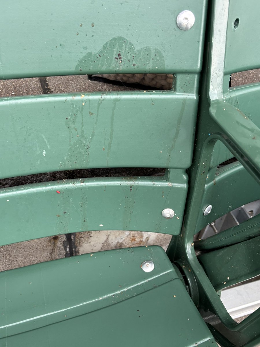 ScottJensen81's tweet photo. @Cubs you have to do better. https://t.co/EGVWVirOja