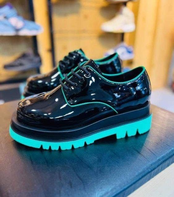 kiingzmaker's tweet photo. ✨ Premium Glossy Platform Derby Shoes ✨
Elevate your style with these luxury patent finish platform shoes. Perfect for casual, smart casual, and fashion forward outfits.
Available in multiple sizes.
DM to order 📩 https://t.co/AAJIK3ent7