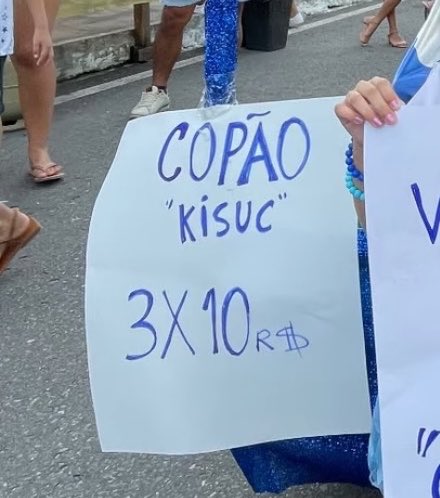 souawilo's tweet photo. Gente eu nao to dando conta do boizinho de rua do caprichoso 😭😭😭😭 https://t.co/29hYKSVJx6