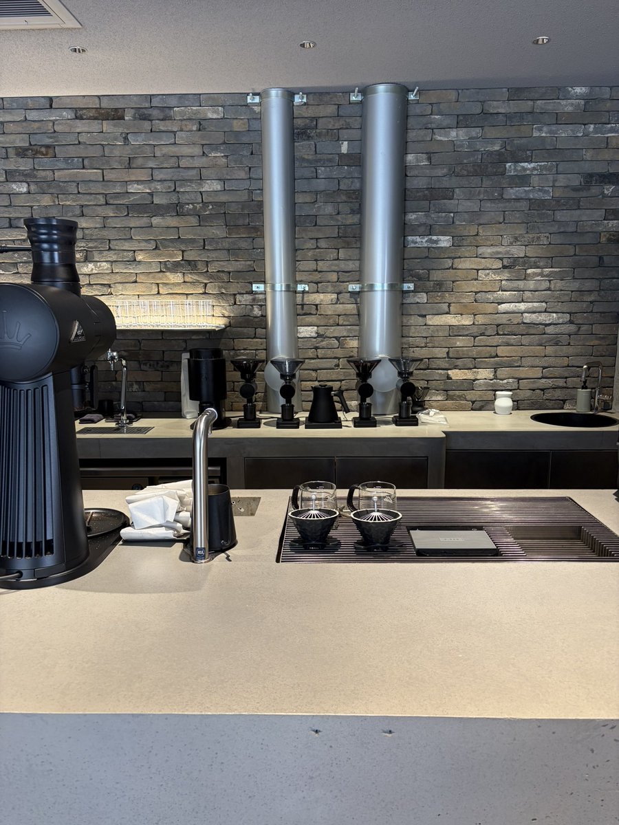 kana1013ootd's tweet photo. コーヒーの飲み比べが出来る両国のカフェ
📍MMC https://t.co/rcWr6STQUY
