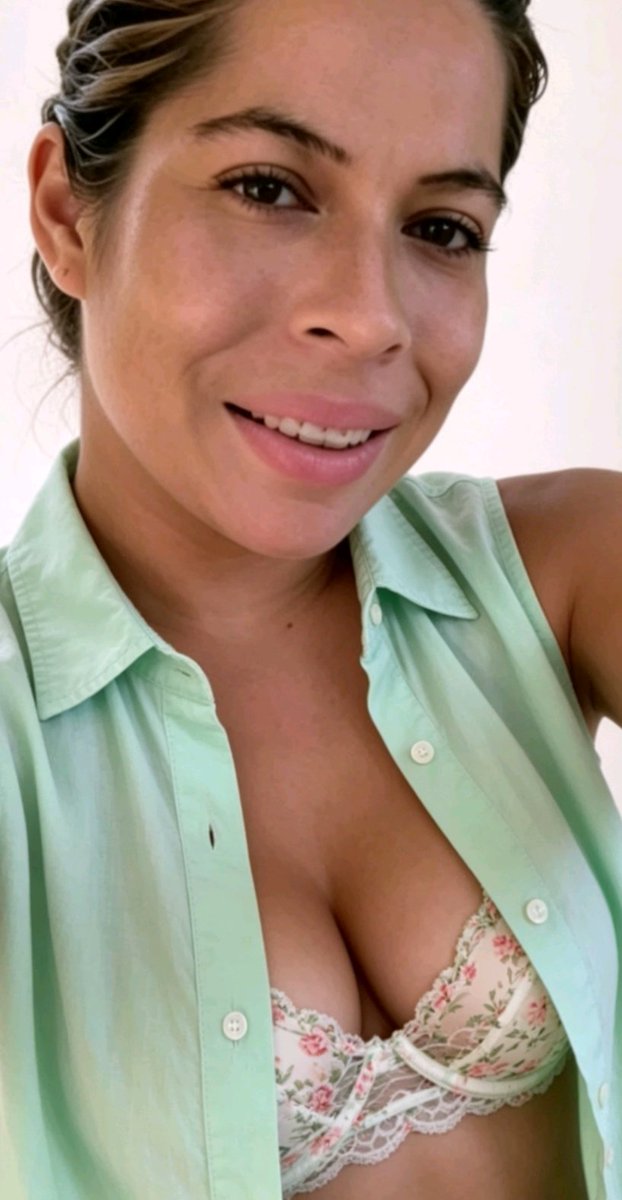Miriam tweet media