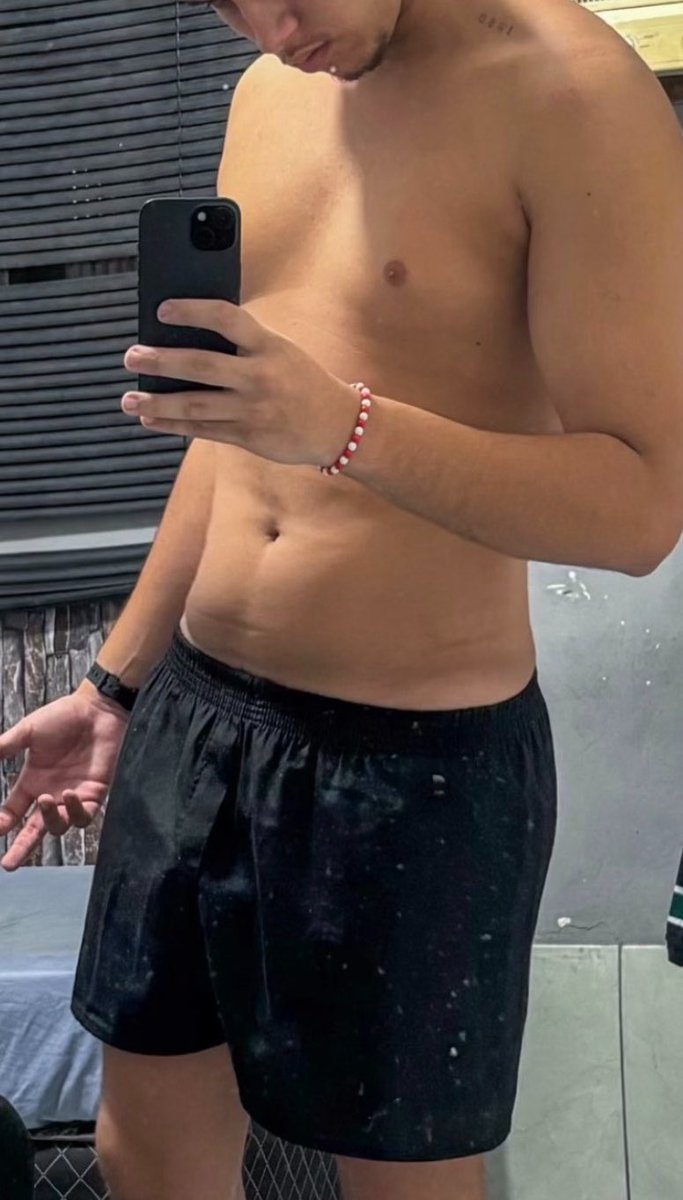 pkzcrl's tweet photo. o corpo // a piroca 

#brotheragem
#broderagem
#novinho
#PINTOAWARDS 
#Punheta
#PINTOSAWARDS
#TROCONUDSㅤ 
#BROTHERAGEMㅤ 
#brotheragemheteroㅤㅤㅤ https://t.co/7n3U1eghmp