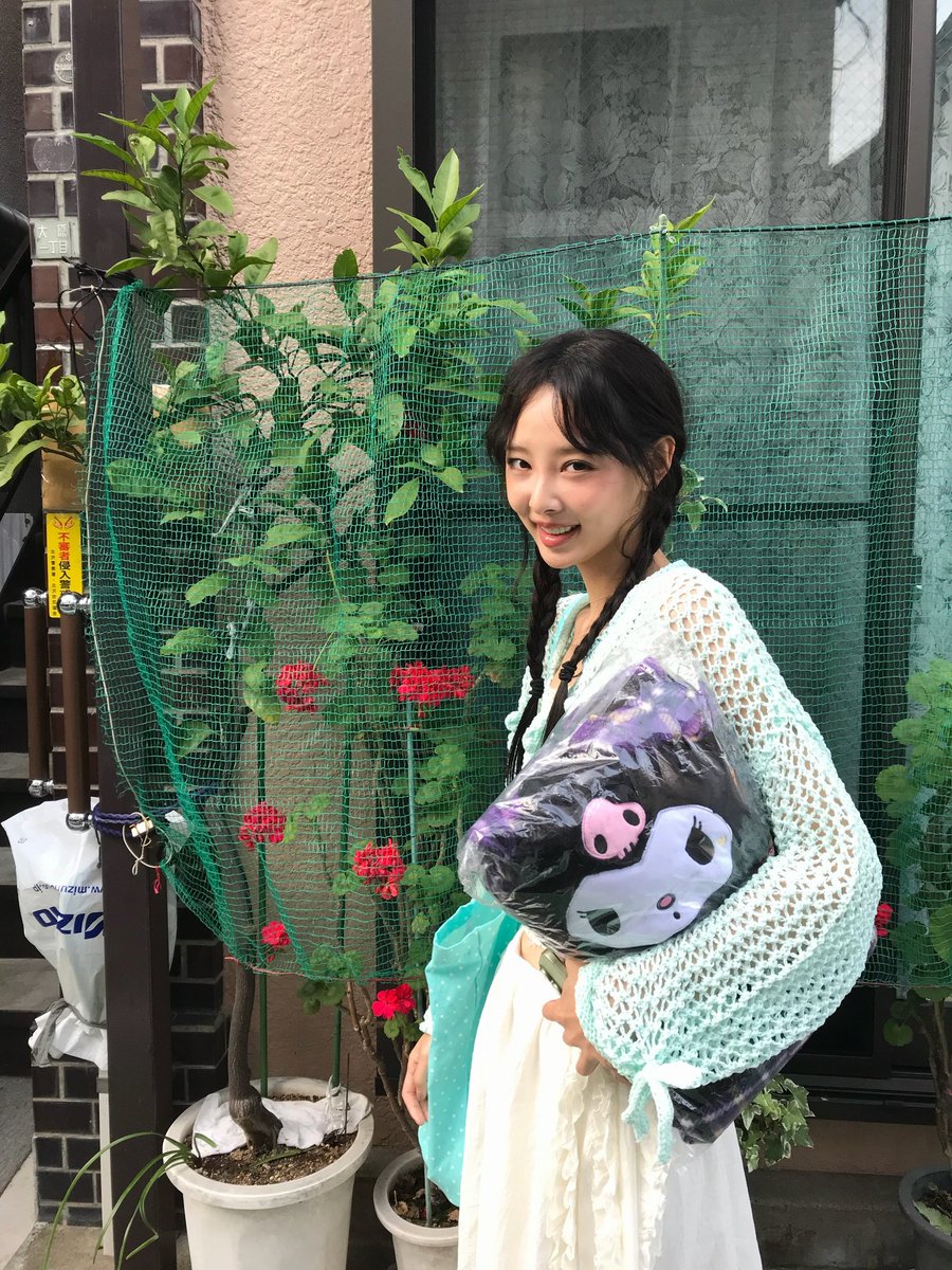 yoornsun's tweet photo. @DropDeadClubs morning cayang🤏 https://t.co/E5scXkqHyY
