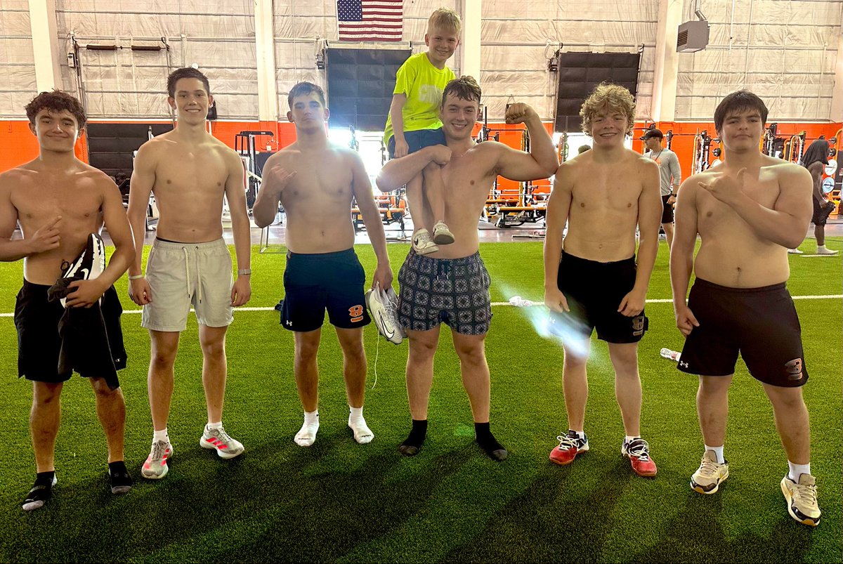 CoachBrooks22's tweet photo. The Jackets didn’t disappoint in Week 1 of Yellowjacket S&amp;C!!

Congratulations to our Jackets of the Week:

#JacketFightNeverDies https://t.co/Hj8u9EXuQg