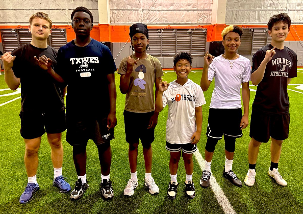 CoachBrooks22's tweet photo. The Jackets didn’t disappoint in Week 1 of Yellowjacket S&amp;C!!

Congratulations to our Jackets of the Week:

#JacketFightNeverDies https://t.co/Hj8u9EXuQg