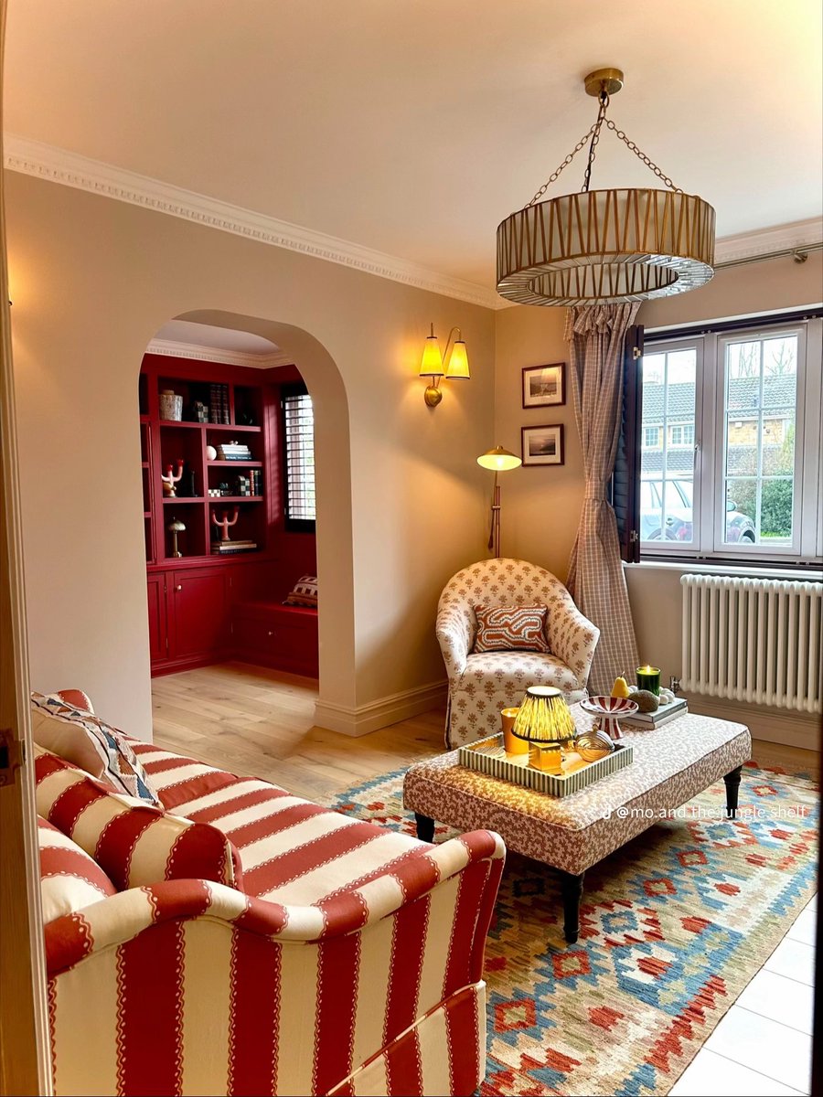 enchantednaz's tweet photo. the interior is gorgeous as well! https://t.co/WndfEwTkEl