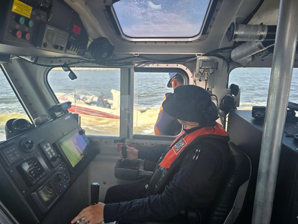 USCGSoutheast tweet picture