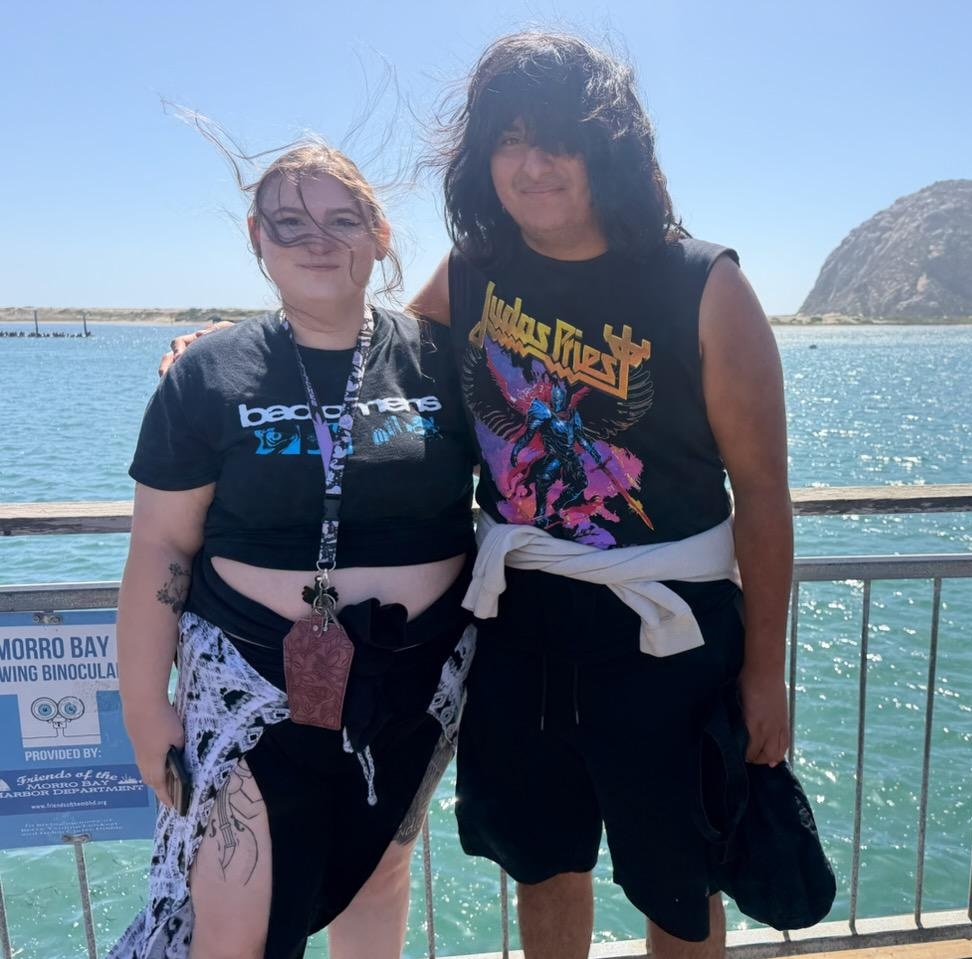 AllisonLeighWay's tweet photo. Morro Bay with Esteban ❤️ https://t.co/8TrF3MMYmx