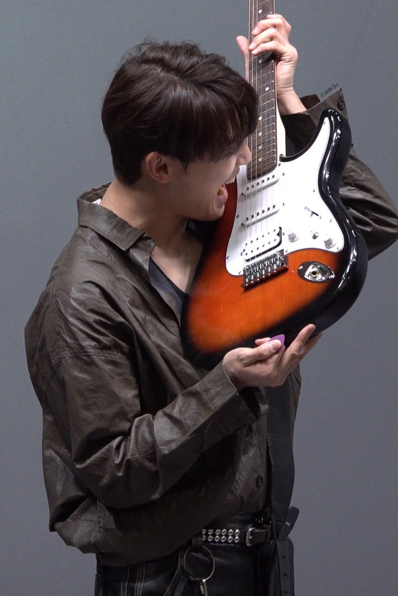 xiarkrJcr's tweet photo. ㅁㅊ중력콘주간이야!!!!!!!!!!!!!!!!! https://t.co/B3psYhVpkh