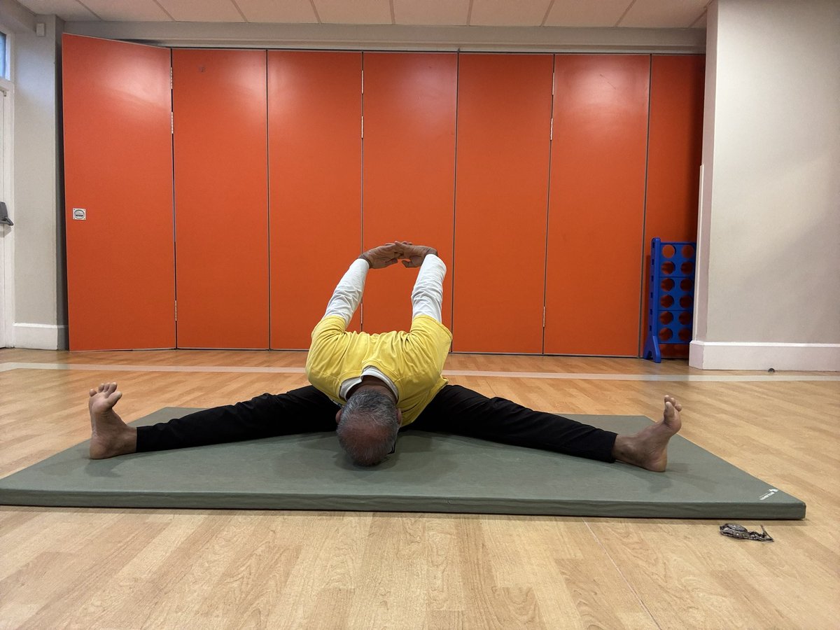 PRMohanan2's tweet photo. https://t.co/zxLaTfyeKM

My new yoga video part 29 yoga practice for general health and wellbeing is available now at my YouTube channel. Please subscribe to my YouTube channel and share with family and friends, practice yoga everyday with me. 🙏
https://t.co/jmeNrEGrKc https://t.co/1D6Onrn3Lm