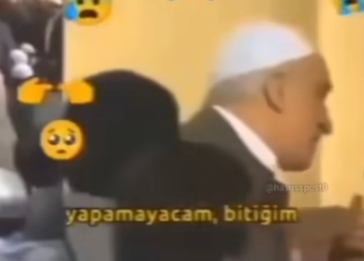 awerestest's tweet photo. sınav var uyuyamıyorum ve şarjım 67 https://t.co/WKA4PYVaS5