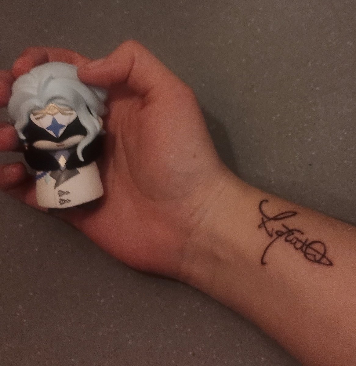 rip_animita's tweet photo. got his signature tattooed ❤️‍🩹 https://t.co/FAWlU37yp2
