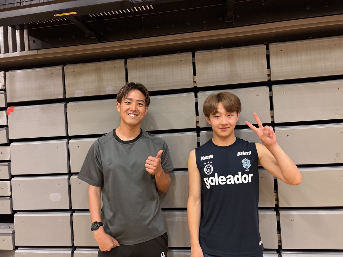 CPfut_7's tweet photo. 先週は湘南ベルマーレフットサルクラブの練習に帯同させていただきました。

トップレベルの環境で多くの学びと刺激をいただいた1週間。

この経験を自分の競技に活かし、さらに成長していきます🔥

ありがとうございました！！⚽️

@SBFC_OFFICIAL 
@SBFC_KYO https://t.co/LFpoQzxvqS