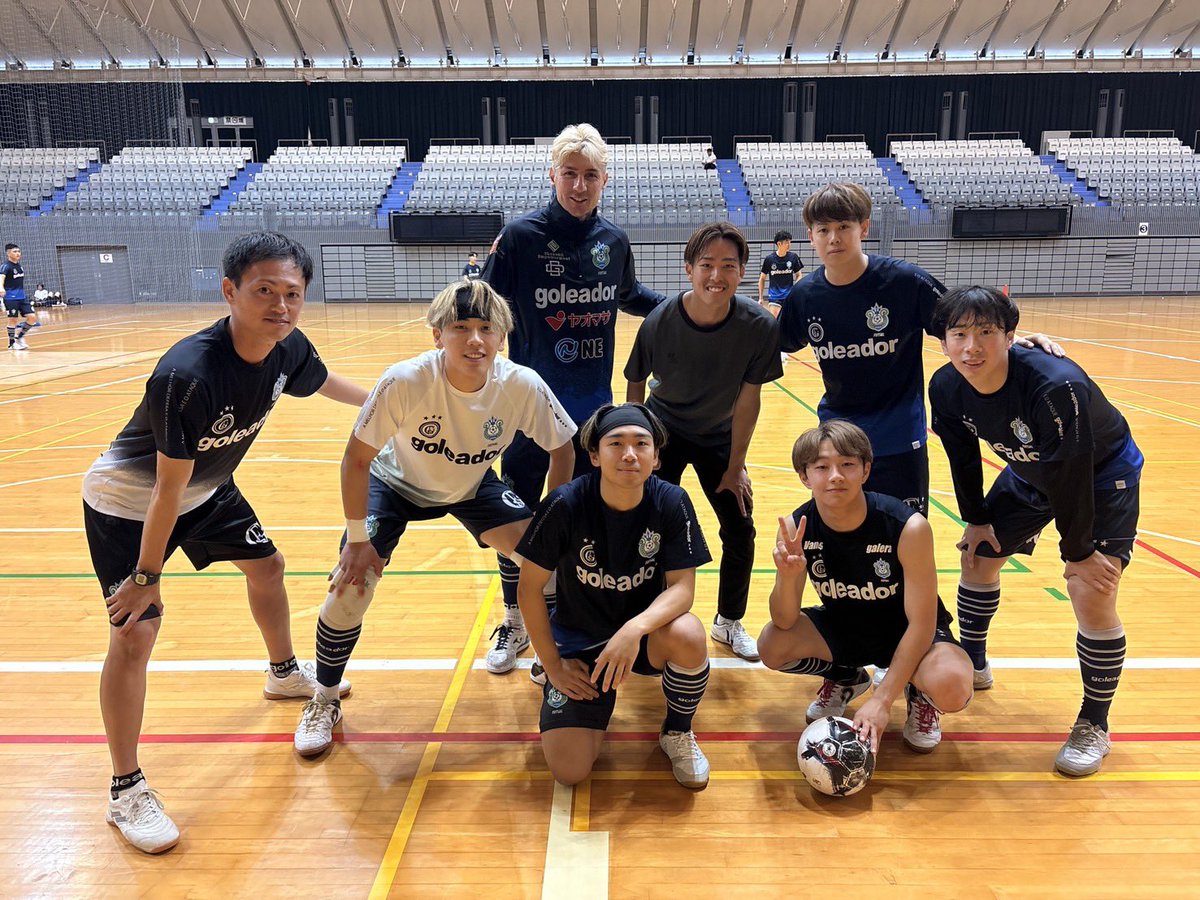 CPfut_7's tweet photo. 先週は湘南ベルマーレフットサルクラブの練習に帯同させていただきました。

トップレベルの環境で多くの学びと刺激をいただいた1週間。

この経験を自分の競技に活かし、さらに成長していきます🔥

ありがとうございました！！⚽️

@SBFC_OFFICIAL 
@SBFC_KYO https://t.co/LFpoQzxvqS