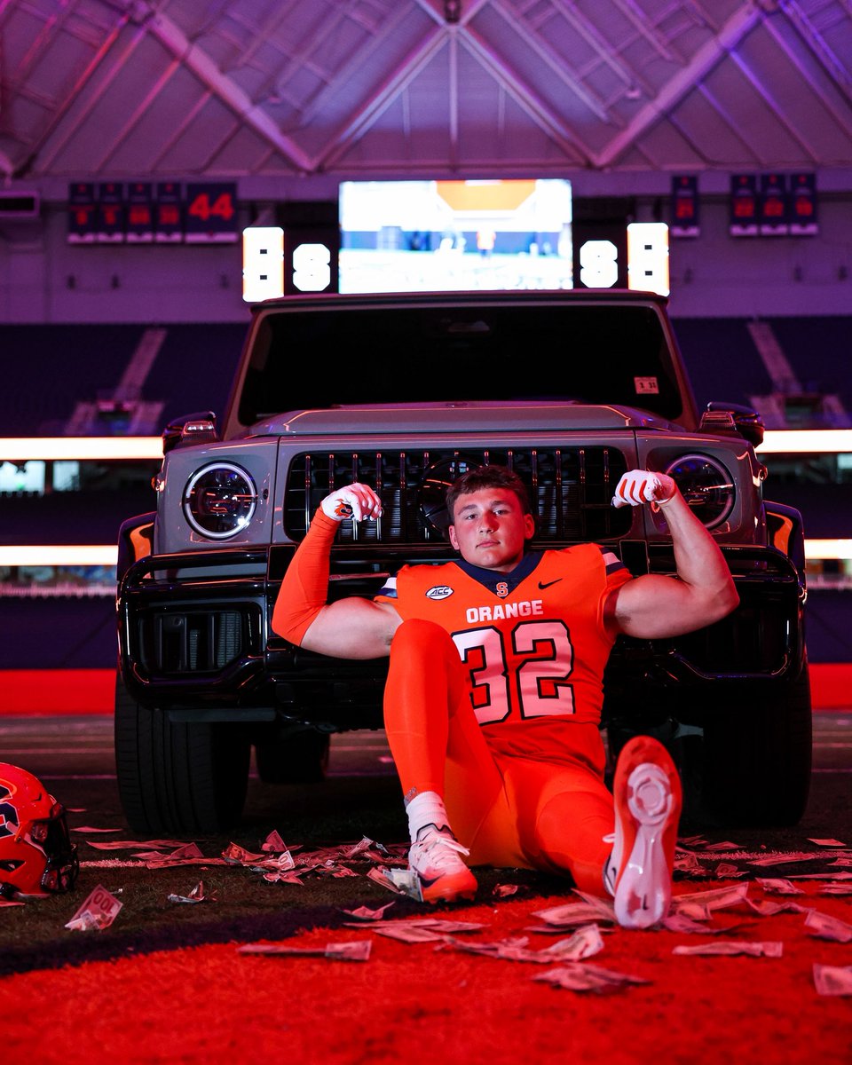 BP_Paulozzi's tweet photo. BLEED ORANGE ππ―
#DART #CUSENATION
@CuseFootball
@FranBrownCuse
@vkehres
@CoachDBolden
@McAllisterMike1
@TheJuiceOnline https://t.co/L96A8NjBri