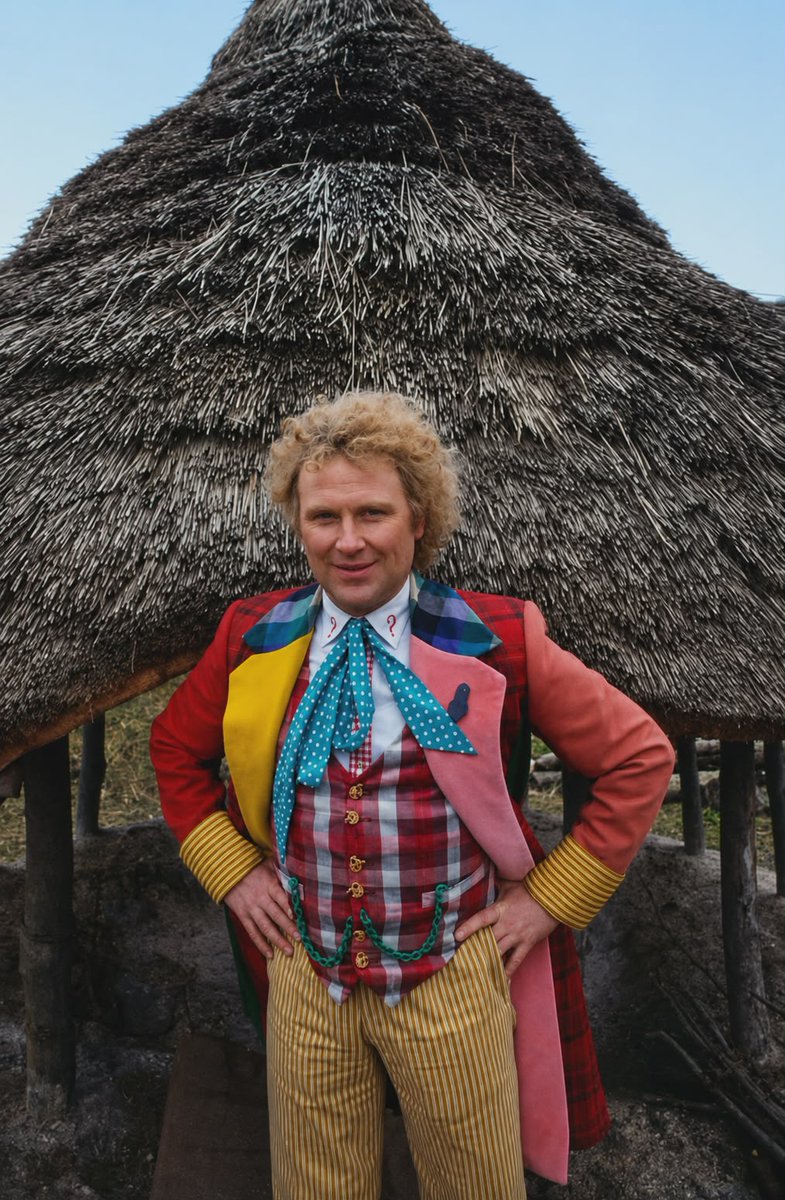 glitteringstorm's tweet photo. Wishing a very Happy birthday to Colin Baker who is 83 years old today 😺🏵️🎂🍷#DoctorWho #6thDoctor #ColinBaker https://t.co/axUj74OWCh