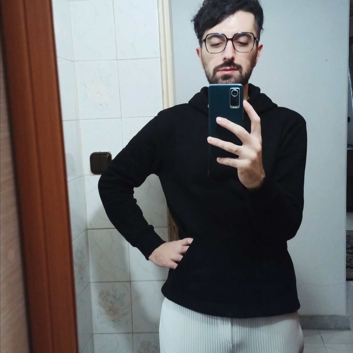 Milad_Human_'s tweet photo. #NewProfilePic https://t.co/an2tx2kqQY