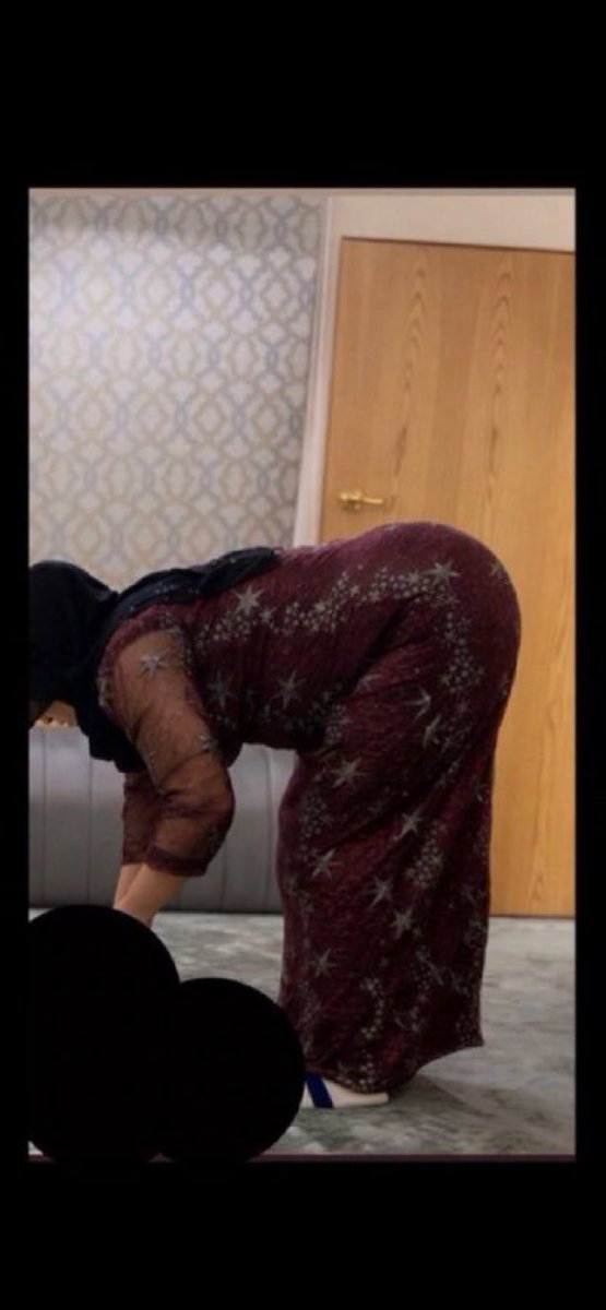 Mon_schoool's tweet photo. ناظر بدون ما تدقق 
لاتنسى انها امك 🔥 https://t.co/8tYvieT9yH
