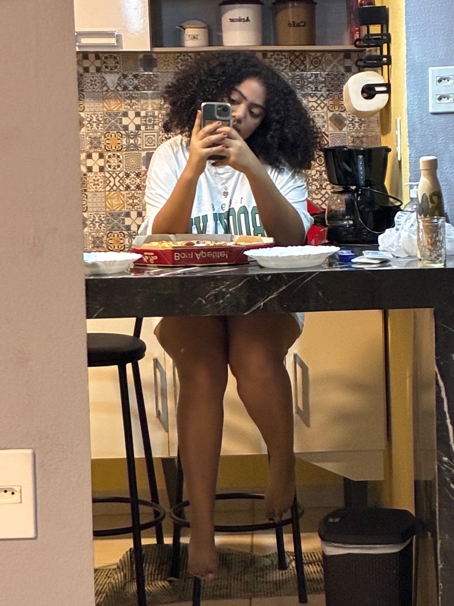 panicattheemy's tweet photo. sábado https://t.co/eUL5NylV5F