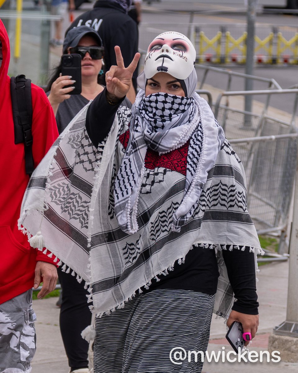 RabbiPoupko's tweet photo. Rasha Zaid is running for Councillor in Windsor, Ontario. 

This one picture captures how much hate and incivility have been normalized in Canada. https://t.co/CPRmb7mSeZ