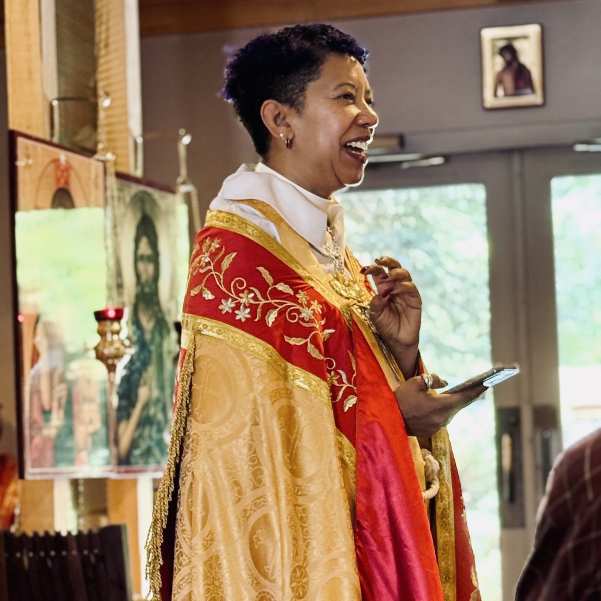 scsvehla's tweet photo. Today, Bishop Kym Lucas became the first known female Bishop to preside over the Byzantine Divine Liturgy. This is how TEC does development of doctrine and practice within the One, Holy, Catholic, and Apostolic Church! https://t.co/Hn3fwEpUUM
