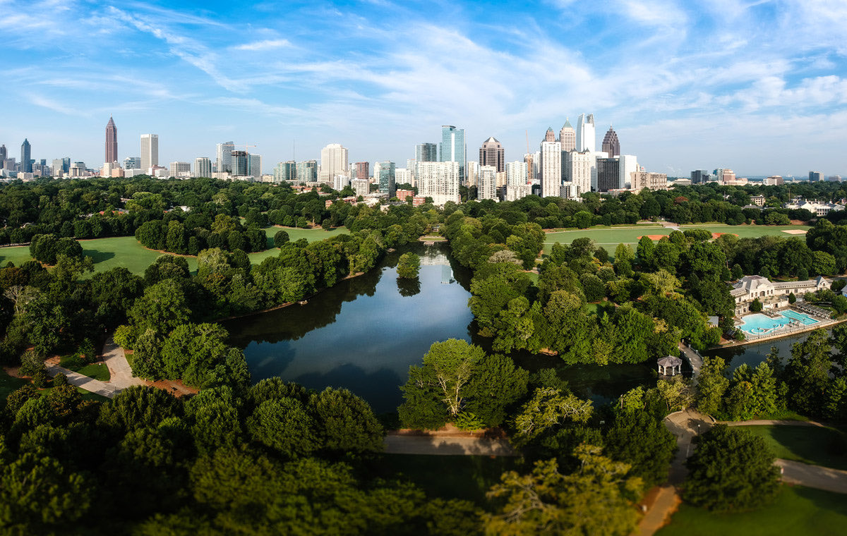 awndrezawndrez's tweet photo. @FreddyLA7 It’s called “the city in the forest” for good reason https://t.co/qCVl72JyeB