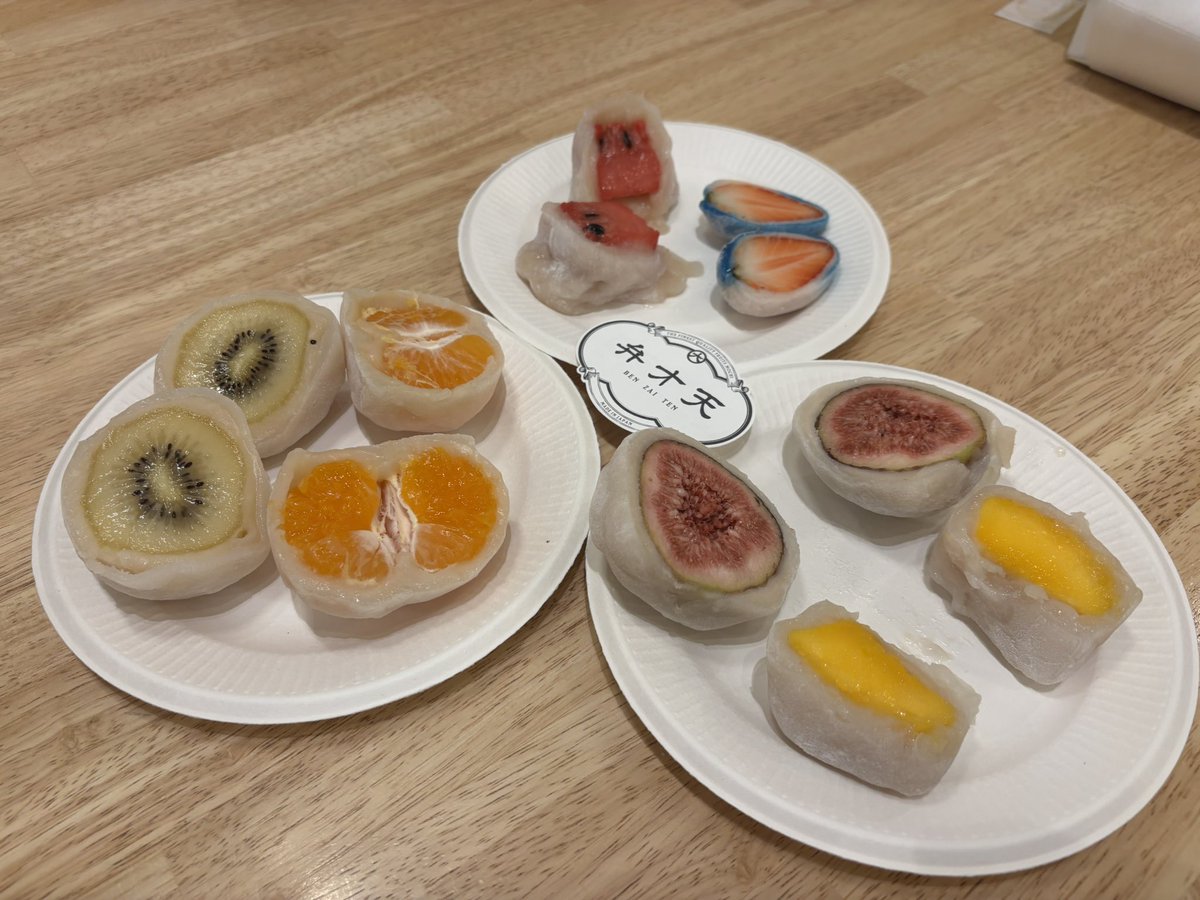 M1225E's tweet photo. 土曜日の寿司食いねぇ🍣
日曜日のフルーツ大福NIPPON🇯🇵
JAPANESE LOVE❤️ https://t.co/5ZYq85rJG6