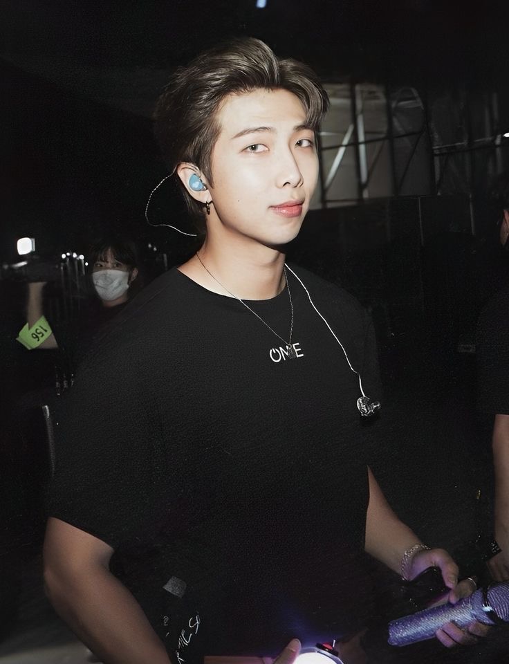 doll namjoon tweet media