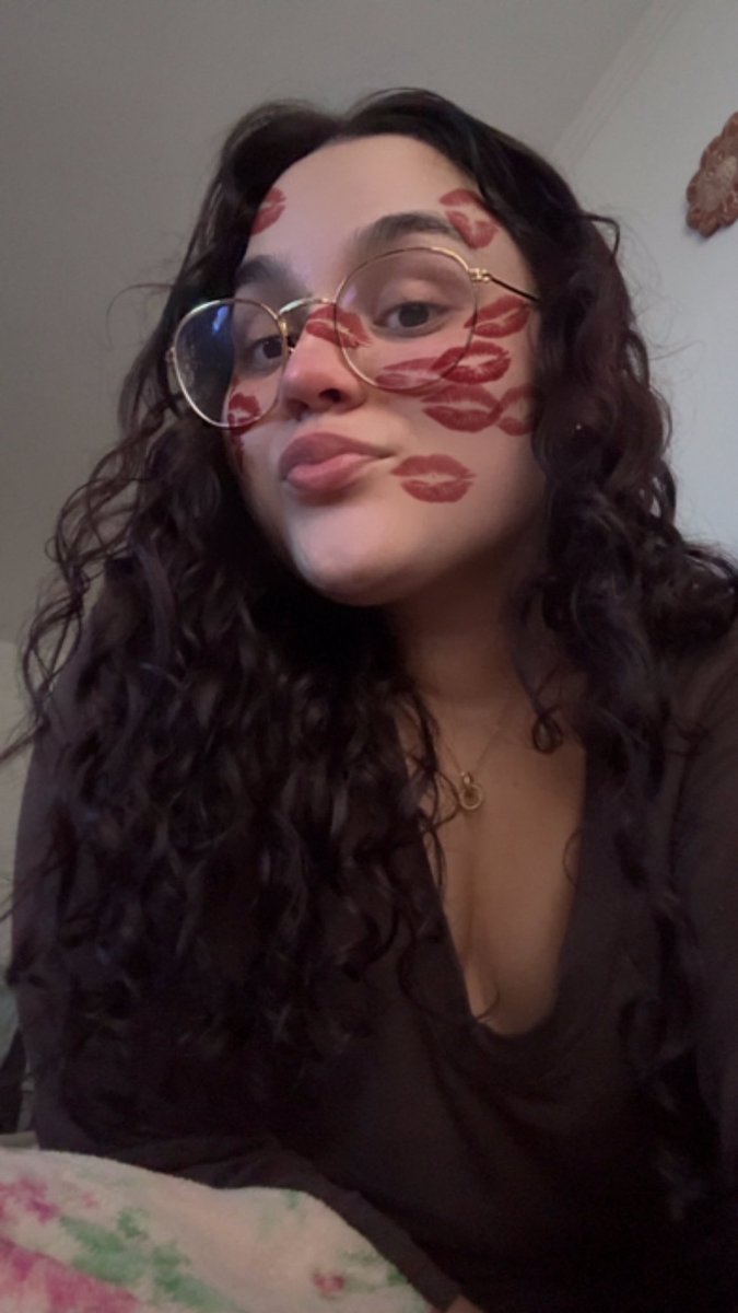 ttkgabs's tweet photo. meu cabelo cabelando 20:29 de um domingo https://t.co/CkUIfXD2BW