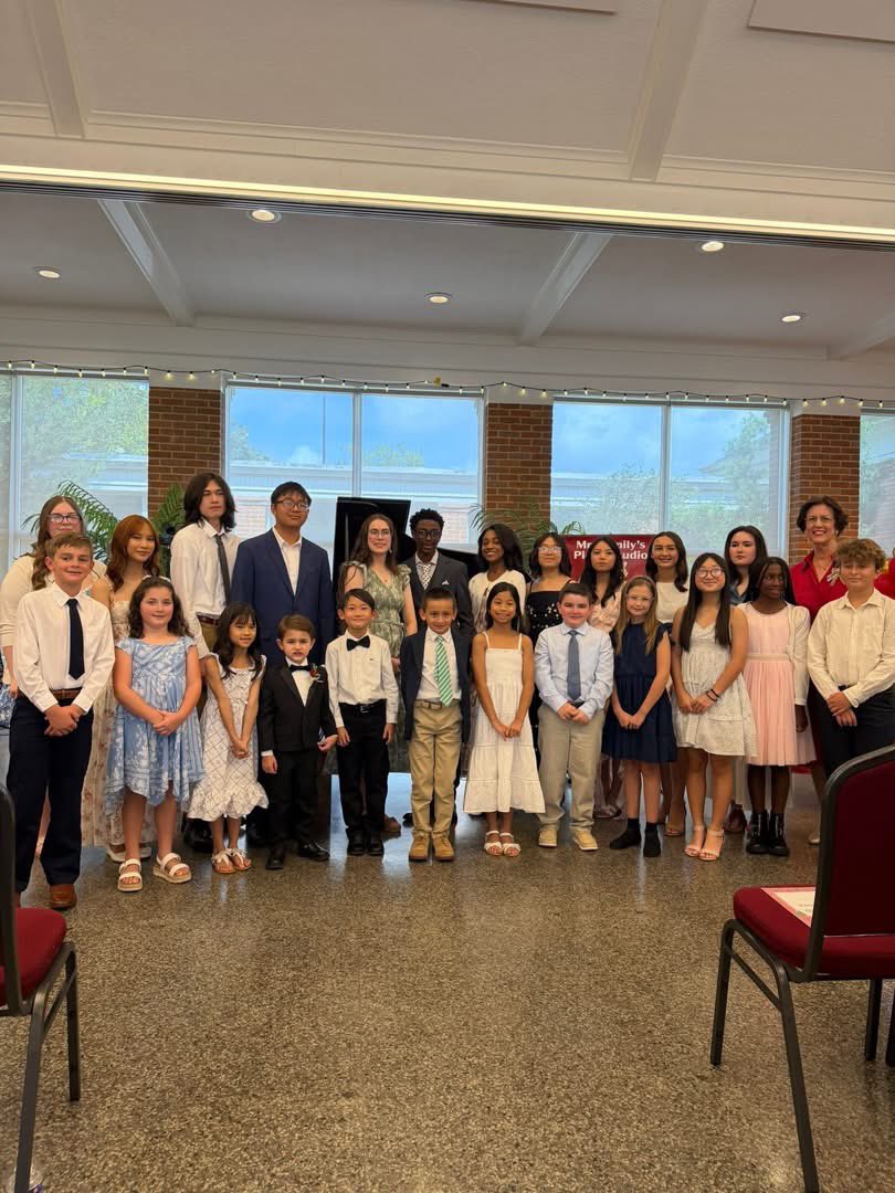 UofHC's tweet photo. Today the University of Holy Cross hosted a piano recital event. Congratulations to all of the participants! 🎹🎶 https://t.co/4y8GXIpQzS