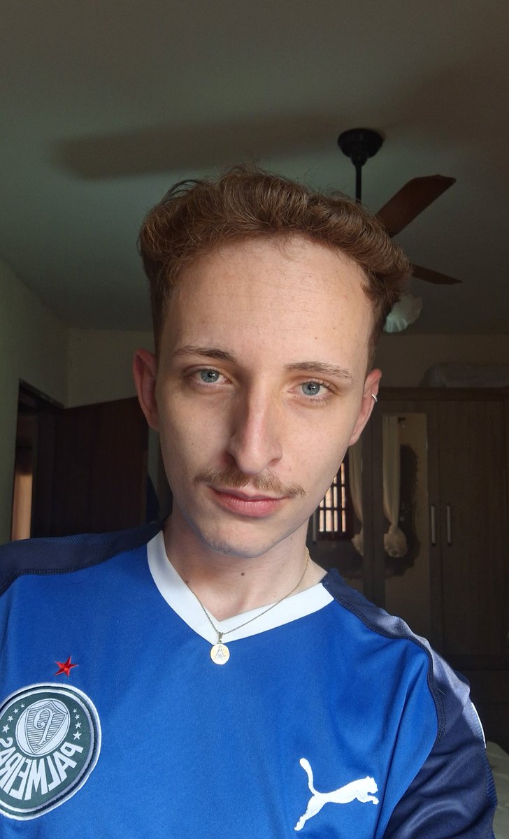 rickplnck's tweet photo. Só eu sendo a maior loirinha palmeirense do mundo https://t.co/tCPzdoA9h2