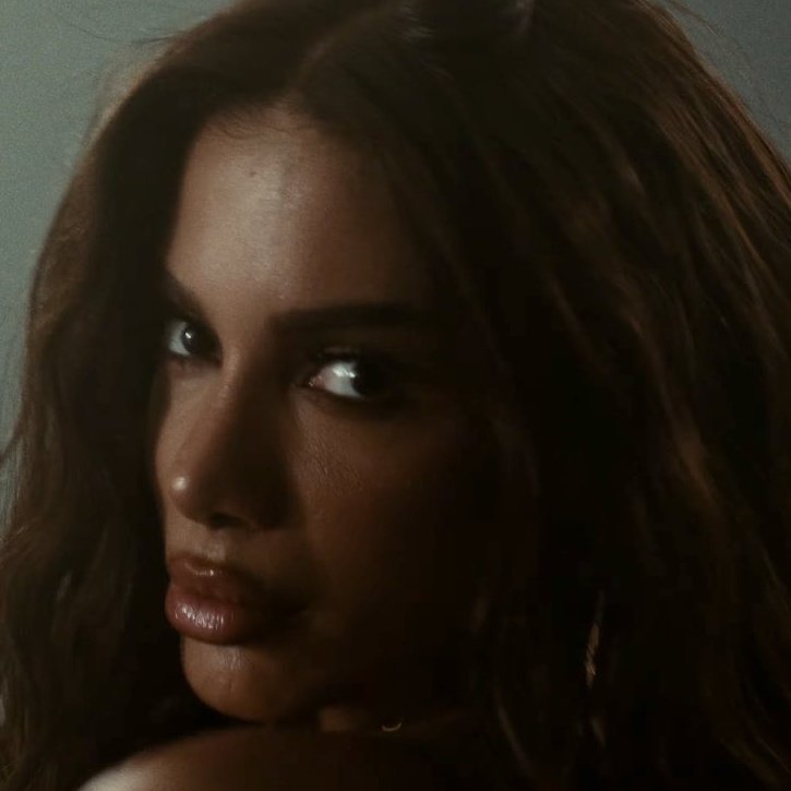 AnittaChart's tweet photo. .@Anitta’s “Goals” (#41) became the first song by a Brazilian/Latin artist and 11th International/Western artist to enter in the Billboard Korea Global K-Pop Songs chart history. 🇰🇷🌎

— Joining with: Bruno Mars, The Weeknd, Lily-Rose Depp, Latto, Jack Harlow, DJ Snake, Doechii, GloRilla, ZAYN, Coldplay and Rema (1 total entry each).