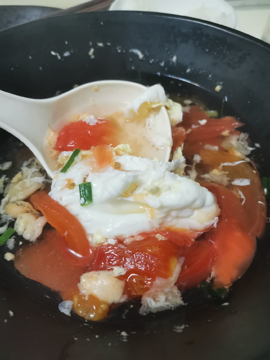 sales_romulo's tweet photo. 「今天的晚餐是清炒时蔬+番茄蛋汤，简单又舒服，吃完浑身都放松～」， https://t.co/UpiWdy7V3n