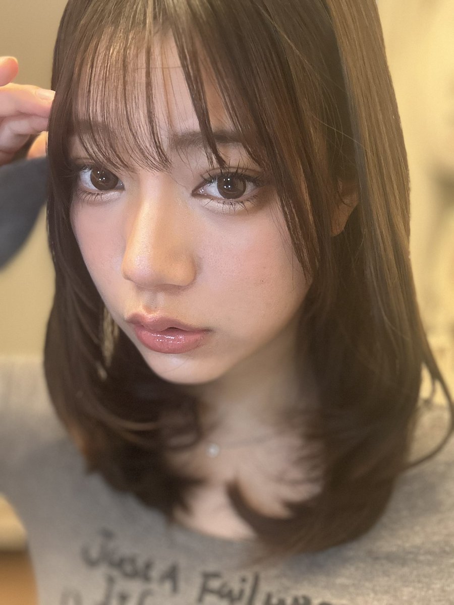 Hikari_Fleur_'s tweet photo. 前髪切りました https://t.co/G3lkQLfcGV