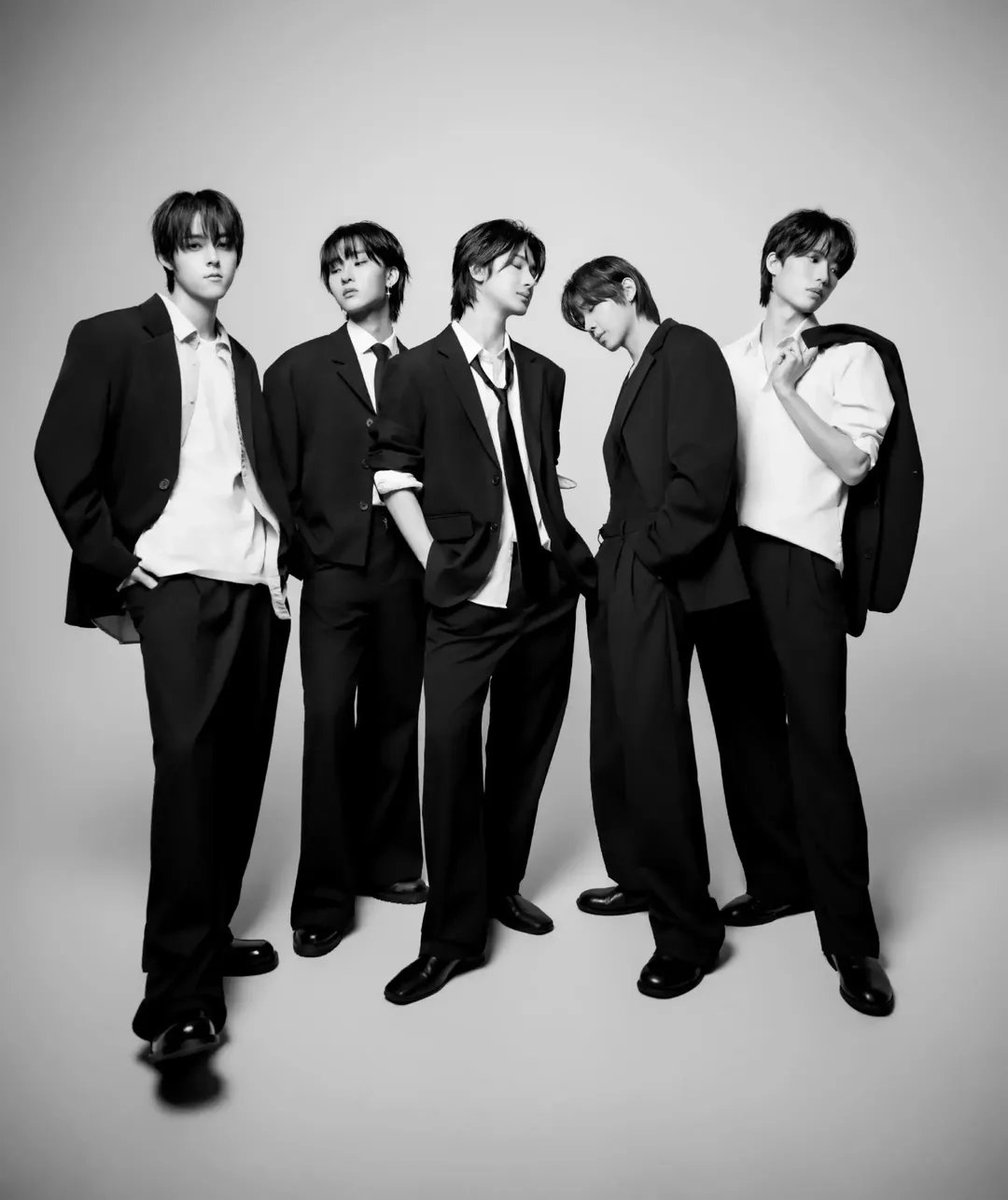 kji__0062's tweet photo. CONTI Inc.'s new boy group PROJECT CT 26 have changed their name to "X_ON".The lineup is confirmed to have 5 members! X_ON will hold their first fan concert titled 'IGNITE' in Japan on July 4and 5💙.
Ohh my Junwon. I'm so proud of you 🙇🙌💙💎
#Junwon
#X_ON https://t.co/S9FOKVOCZm