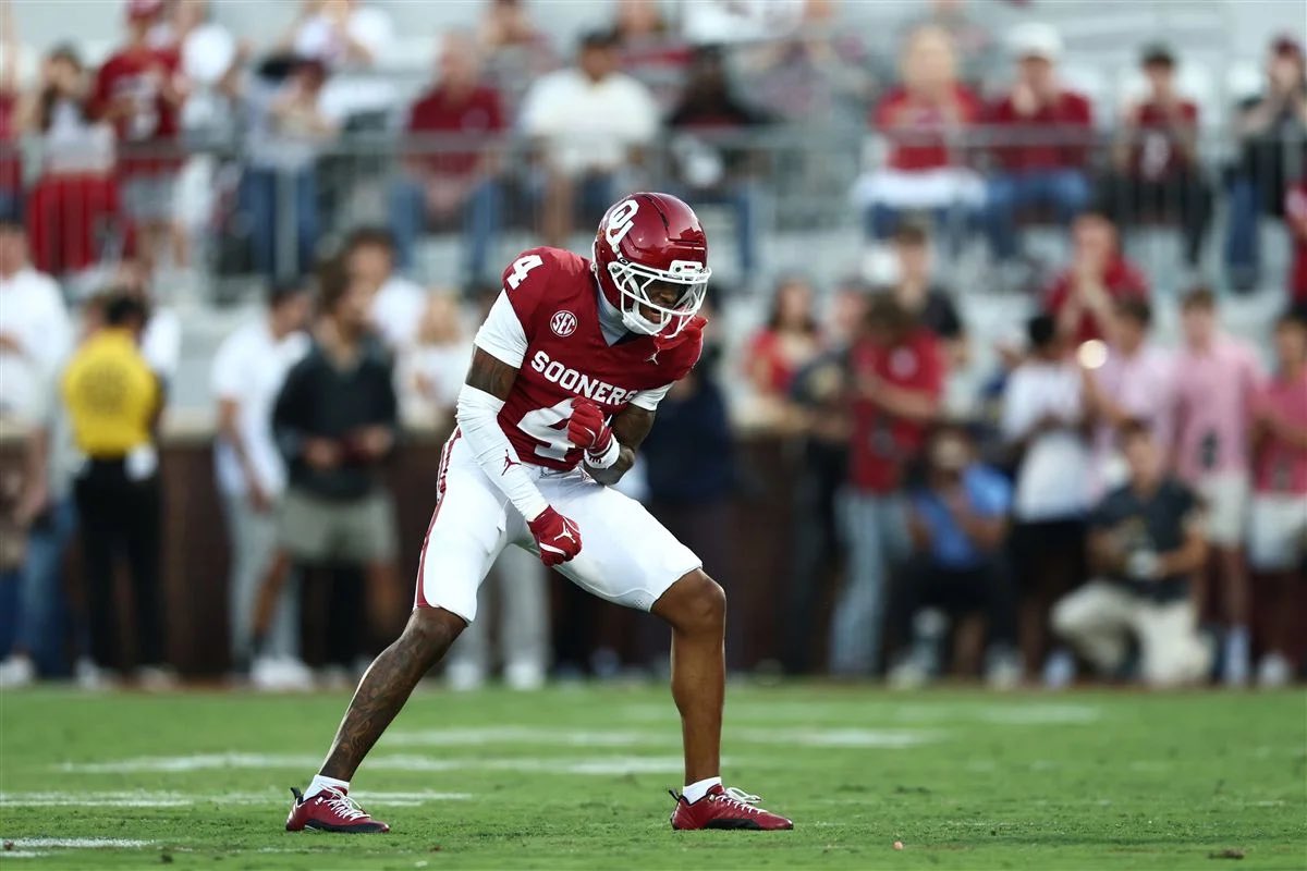 BASEDJ0RDAN's tweet photo. the flim is being watched. niggas been begging forever @HeStacksss @ANDR3WRE1D. but on a serious note he’s a top db for next yr draft with finney and others. https://t.co/kkVMm75prs