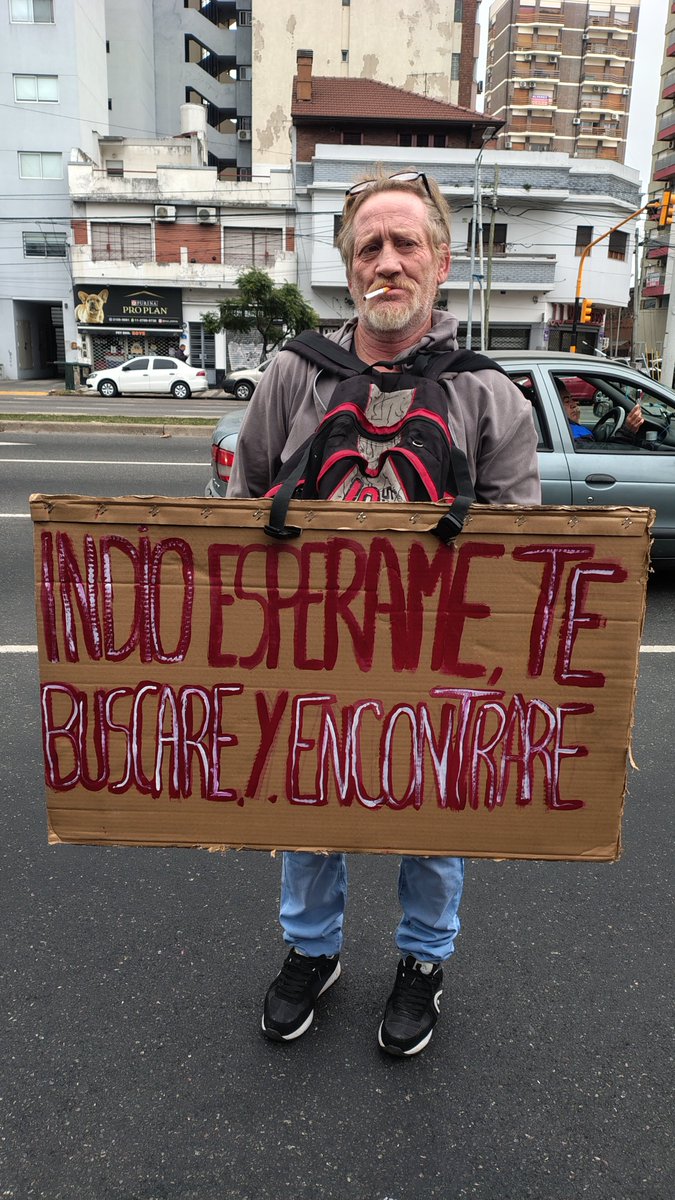 endlessvoidness's tweet photo. no llegué a verlo, me quedo con haber estado, gran tristeza https://t.co/3JVugVWTpe