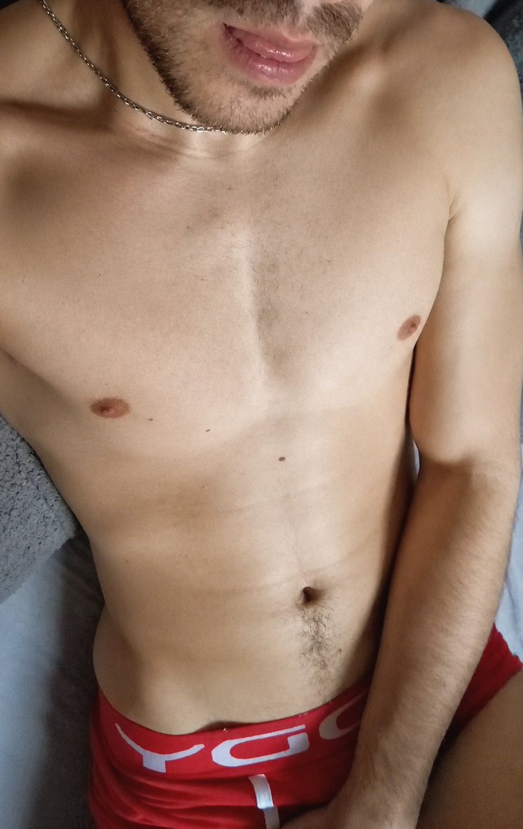 Matias_Mzzl's tweet photo. Domingo de lluvia y paja 😪 https://t.co/u2BiwFtwvN