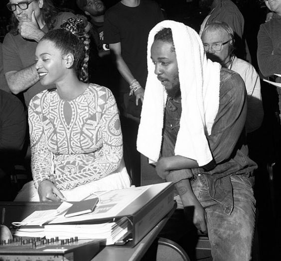 missprivelove's tweet photo. it’s the fact that kendrick got splashed hard twice once at rehearsals &amp; in the main perf for me 😂 he’s just happy to be there 😄 https://t.co/5KUuzbyfI2