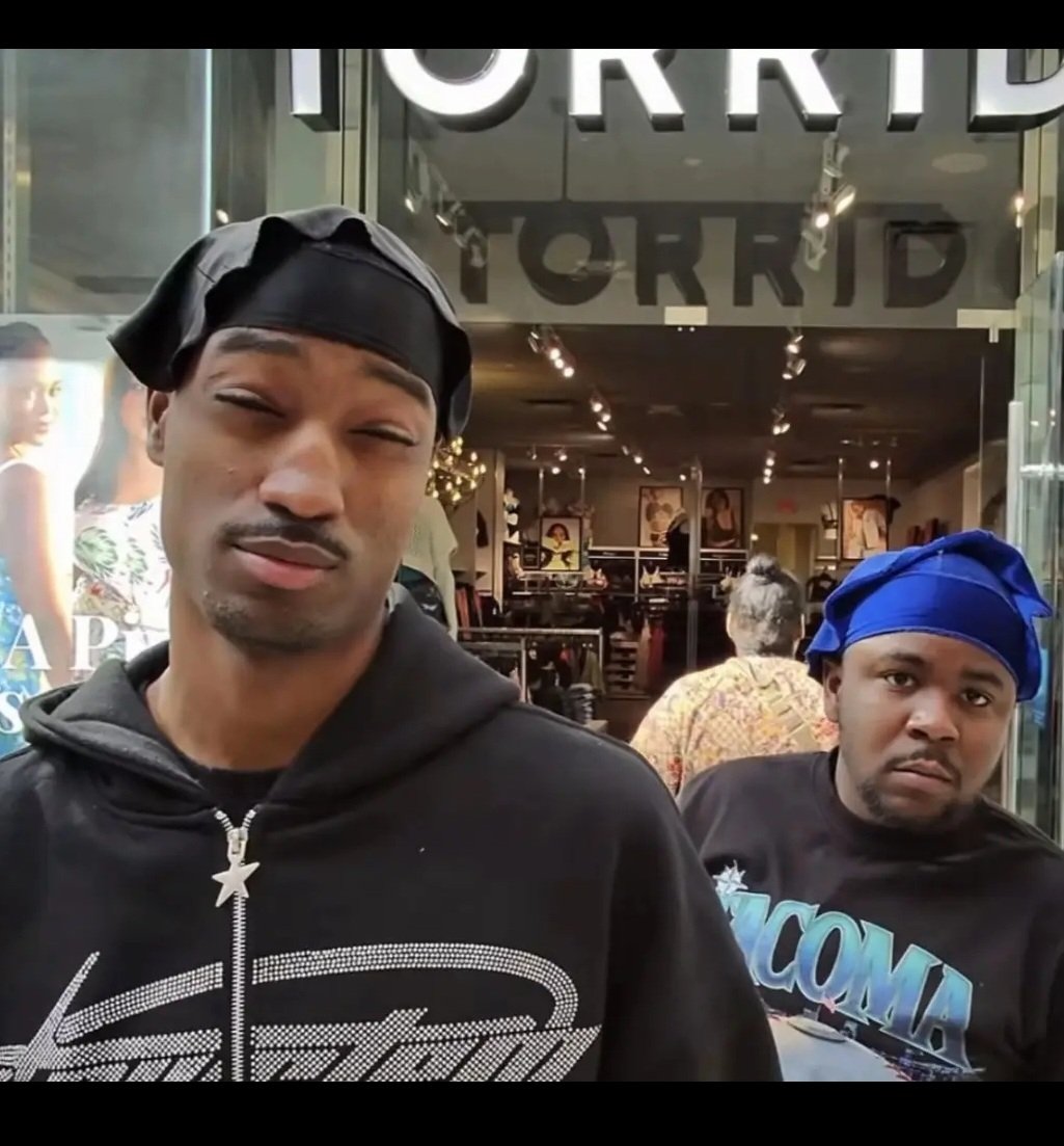 TikyExpur's tweet photo. @PsalmHadid Soo we not gon talk ab WHY u have that vid in ur gallery??? https://t.co/ytv7qHJmwN