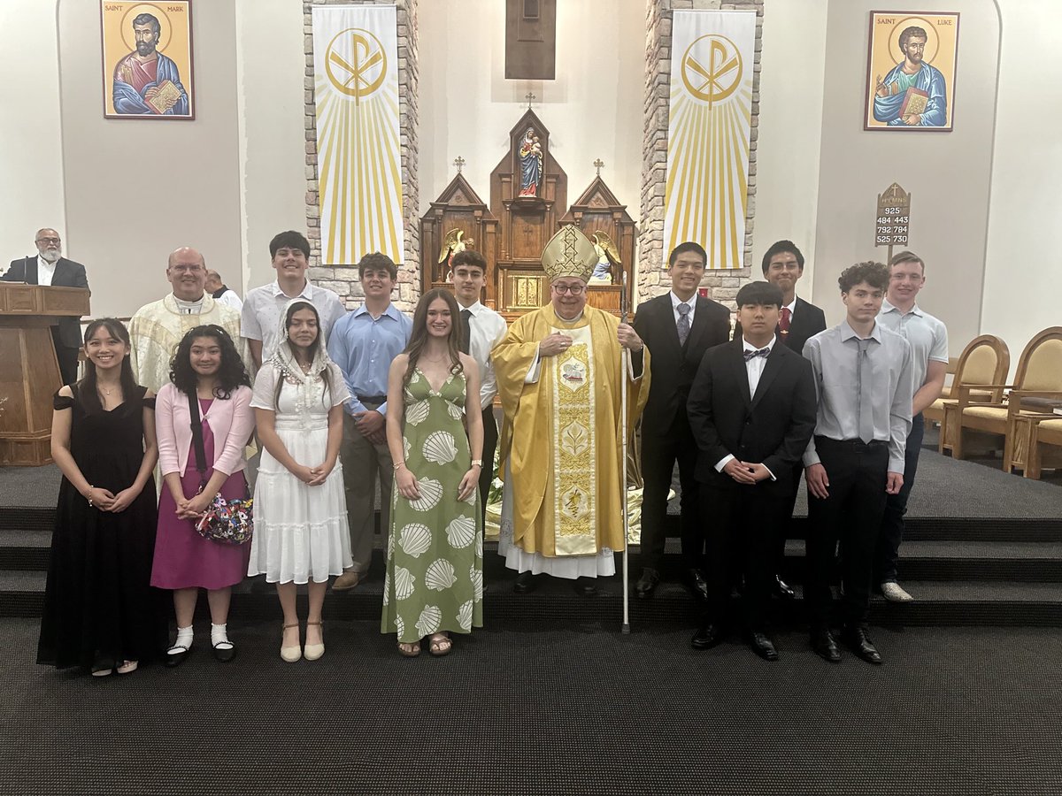 BpOlsonFW's tweet photo. Congratulations to the 12 newly confirmed Catholics from Our Lady Queen of Peace parish in Wichita Falls, Texas! @FWDiocese @NTCatholic @JP2Denton https://t.co/urVPlFwgOi