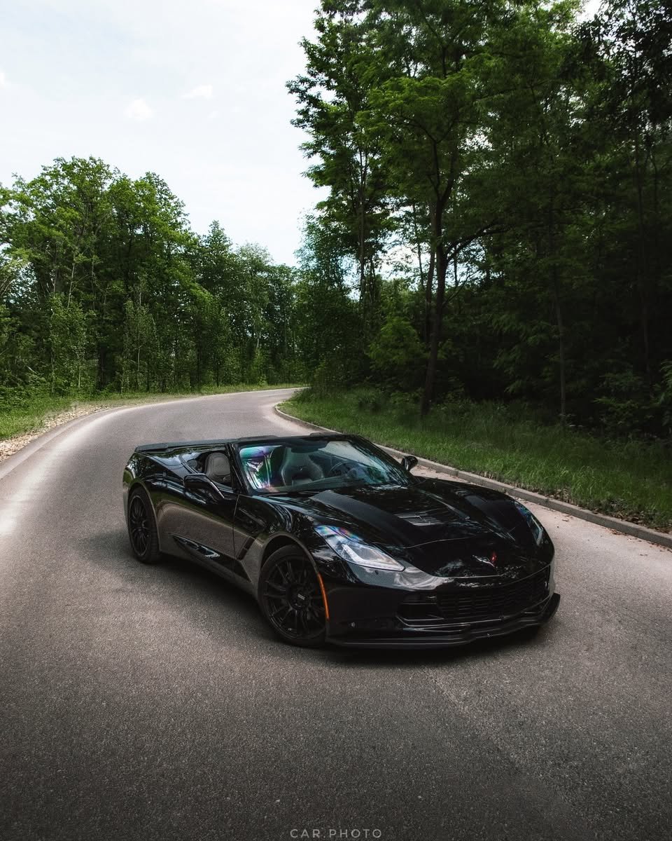 Earnhardt_Chevy's tweet photo. The perfect ride 100% exists. 🔥
#Chevrolet #Corvette #C7 #Z06

📸: @crpht https://t.co/wcpUkfNLDc