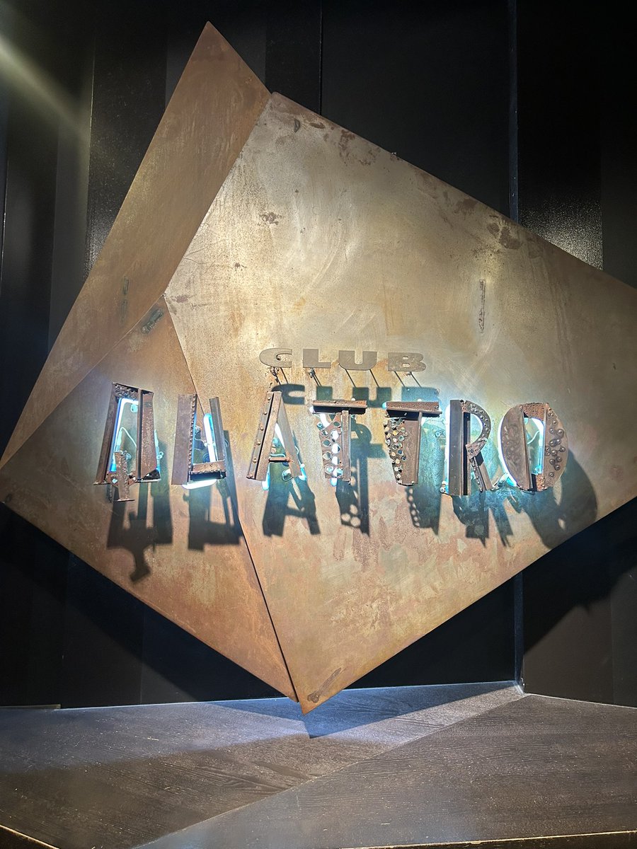 CONNECThirakata's tweet photo. おはようございます☀

週末はライブハウスへ！！
真っ直ぐな言葉が心に響いて
毎日を頑張る活力を貰ってきました〜🫶🏻

今週も１週間がんばるぞ〜💪🏻
#企業公式つぶやき部 https://t.co/MEhFfOEnfi
