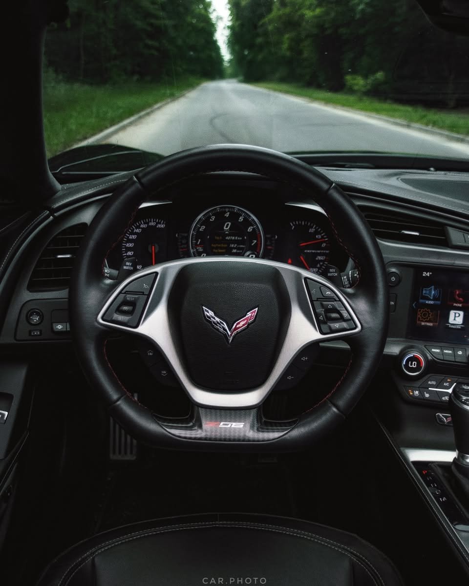 Earnhardt_Chevy's tweet photo. The perfect ride 100% exists. 🔥
#Chevrolet #Corvette #C7 #Z06

📸: @crpht https://t.co/wcpUkfNLDc