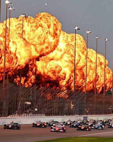 500Indy1911's tweet photo. REMINDER:

The pyro budget at Gateway was increased by 5 figures this year.

Hold onto your hats!

#IndyCar || #Bommarito500 https://t.co/YaokqGNjiB