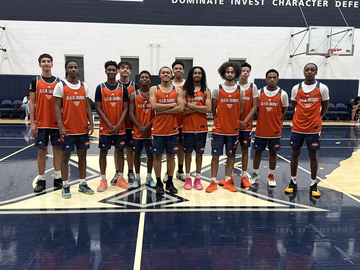 WEBDubBall's tweet photo. Great experience at Xavier University Team Camp!

#LionsCreateTheirOwnPath https://t.co/4F3WIW70oN