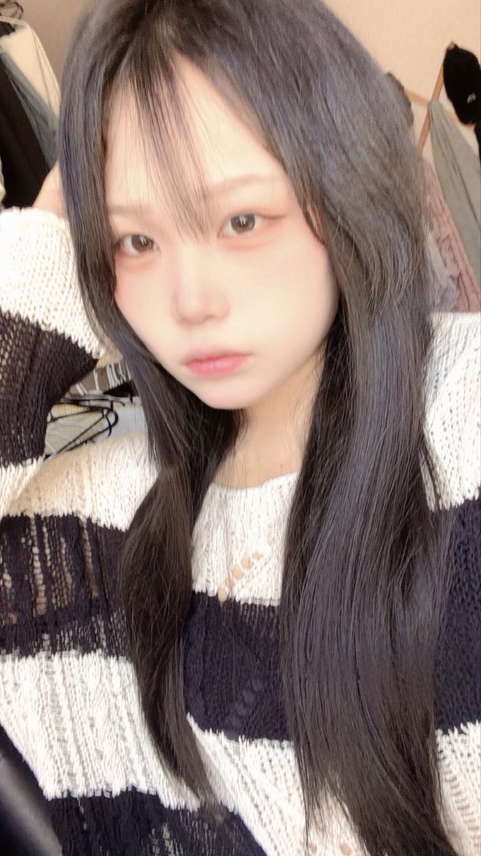 un_eolo's tweet photo. 🍀
#레즈 #이쪽 #2p https://t.co/fLzC64Be9n