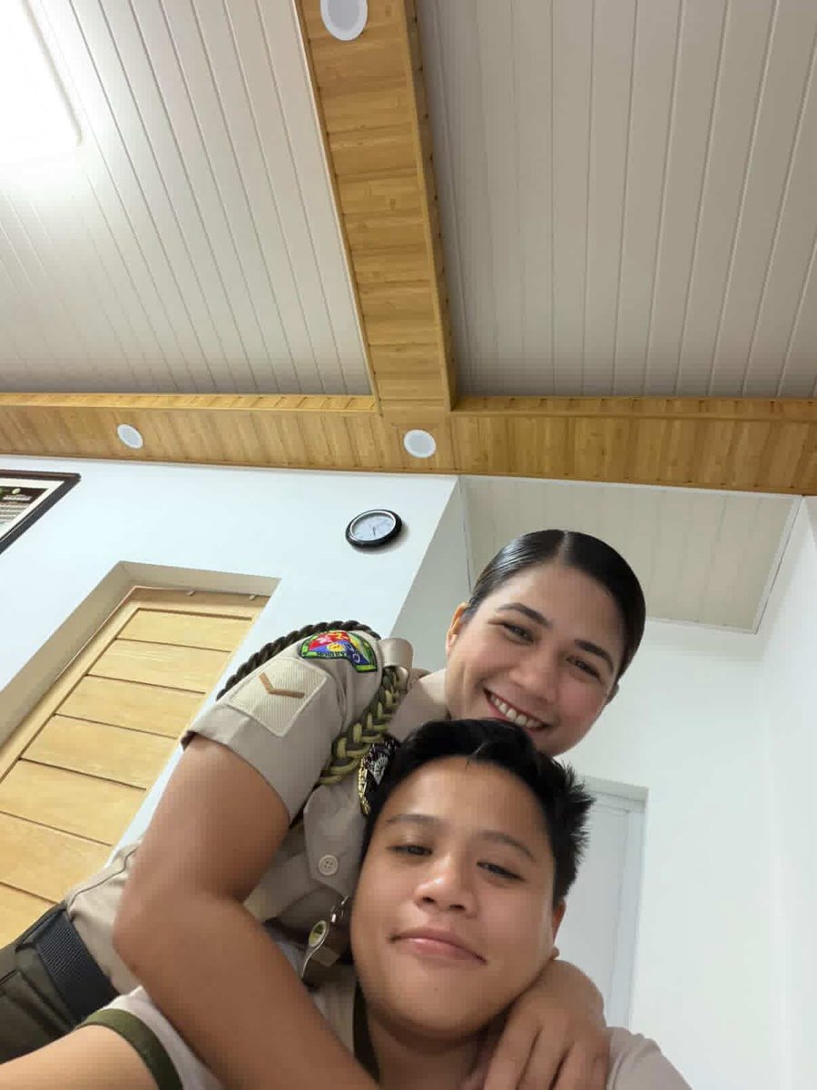 Mantweeee's tweet photo. Ako padung matug sya padung mu duty okay sad🤣 https://t.co/rUowh1PzVJ