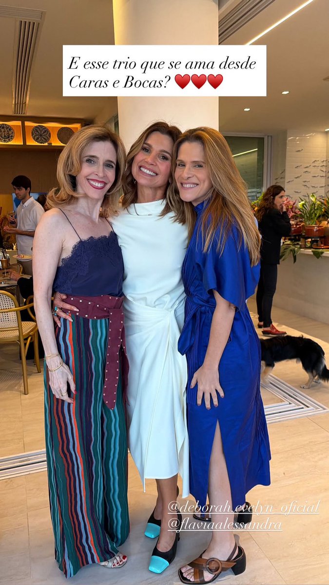 qgflaviaale's tweet photo. Caras e Bocas segue vivíssimos nos nossos corações e no delas também 🫶🏼🥰 Deborah Evelyn e Ingrid Guimarães na festa da Flávia Alessandra https://t.co/kfUgNiNtHA